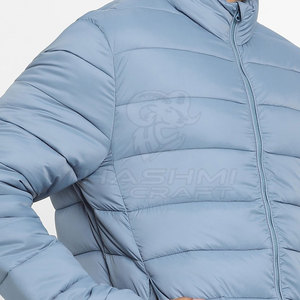 Chaqueta de invierno acolchada de alta calidad para hombre, con acabado suave y diseño funcional, en venta. - Product Image 6