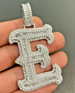 Colgante Personalizado con Letra para Hombre, 3CT, Circonita Cúbica Baguette, Plata de Ley 925 - Product Image 4