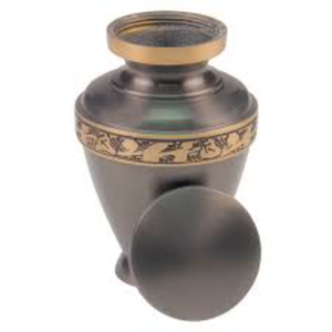 Urna de Cremación Clásica de Latón Macizo al por Mayor para Cenizas Humanas, Acabado Dorado, Urna Funeraria para Adultos, Urna Conmemorativa de Metal a Juego - Product Image 4