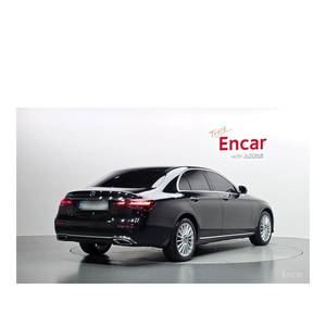 Mercedes-Benz E250 Clase E Exclusive 2023 con Volante a la Izquierda, Caja de Cambios Automática, Asientos de Cuero, Cámara Trasera - Product Image 2
