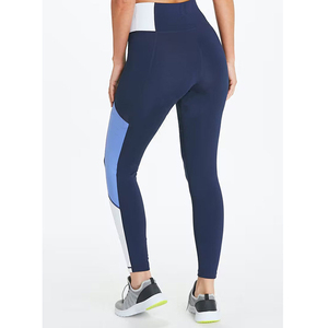 Leggings de gimnasio ultra suaves pero con buen soporte que previenen la irritación y proporcionan un aspecto fluido para todas tus actividades deportivas. - Product Image 3