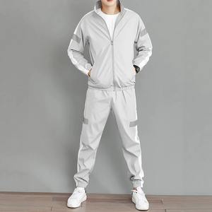 Nuevo Conjunto Deportivo de Primavera/Otoño para Hombre, Estilo Japonés, Sudadera con Capucha y Cierre de Botones, con Tiras Reflectantes, para Estudiantes - Product Image 2