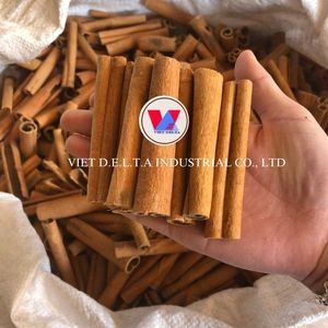 Best Selling Split Cassia Tube/Dried <b>Cinnamon</b> Powder Spicy AD Preserved Oil Stick Fried IMO Certified Vietnam Origin Viet Delta - Product Image 2