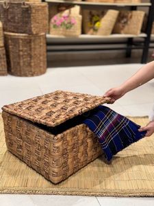 Caja de Jacinto de Agua de Alta Calidad, Hecha a Mano en Vietnam, Contenedor de Almacenamiento con Tapa y Forro de Tela para Estante de Despensa - Product Image 4