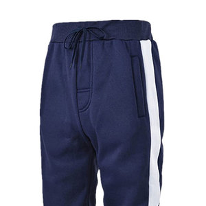Conjunto Deportivo Unisex con Capucha en Color Azul Marino y Blanco, Manga Larga, Informal, con Bolsillos Laterales, Ropa Deportiva Cómoda para Otoño - Product Image 4