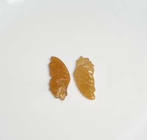 Par de Gemas de Aventurina Naranja Natural Talladas en Forma de Hoja |   Piedras Sueltas Talladas a Mano para la Fabricación de Joyas al por Mayor - Product Image 1
