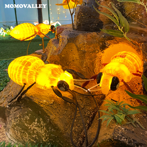 Statua Illuminata Gigante IP65 a Forma di Farfalla, Libellula, Ape, Formica per Decorazione Esterna di Parchi, Giardini, Halloween e Festività - Product Image 4