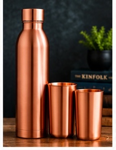 Botella de Agua de Cobre con Estampado de Mármol de Lujo Moderno, con Tapa y Dos Tazas a Juego, Juego de Bebidas Artístico y Portátil - Product Image 5
