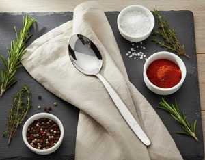 Minimalist Metal Dinner Spoon With Long Handle <b>Mirror</b> Polish Durable Design For Everyday Use - Product Image 4