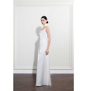 Vestidos de Noche de Lujo con MOQ Bajo, ODM, Vestido Oriel sin Tirantes, Satén Mission, Corte A, Vestidos con Acolchado Sutil, Casuales para Mujer en Blanco - Product Image 5