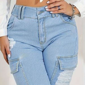 Short en jean bleu clair éco-responsable taille haute avec fermeture boutonnée, délavé, ourlet déchiré, style décontracté, coupe classique - Product Image 6