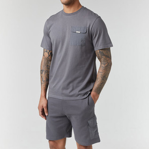 Ensemble T-shirt et short en coton éponge personnalisé avec logo imprimé, fabriqué en usine, vêtements d'été pour hommes, couleur unie, style hip-hop - Product Image 4
