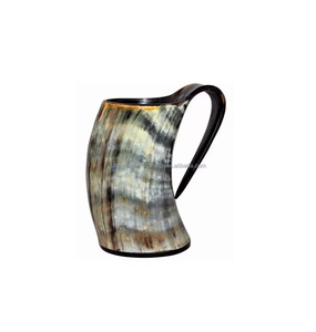 Tasse en corne de buffle naturelle viking boire et chope à bière qualité chaude avec base en bois pour la meilleure vente fête porter tasse à vin de mariage - Product Image 5
