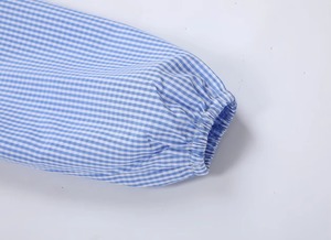 Tablier d'école bleu CBF Balducci Group pour garçons, élèves du primaire, durable, confortable, 65% polyester, 35% coton, uniforme fabriqué - Product Image 4