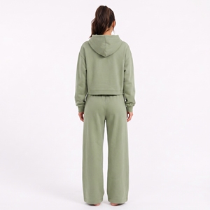 Conjunto de 2 piezas de felpa de algodón 100% de alto gramaje para mujer, personalizado, con sudadera corta y pantalones de chándal de pierna ancha, ecológico y antipilling - Product Image 2