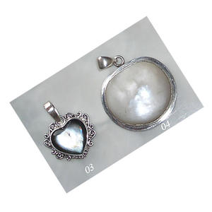 จี้เงินรูปเปลือกหอยประดับมุก ลายเปลือกหอย สีเงินขาว ขนาด 20x15 มม./35 มม.x28 มม. - Product Image 3