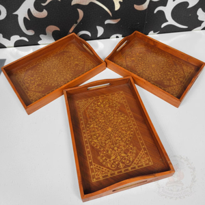 Nouveau plateau de service alimentaire en bois brun au design attrayant, classique et durable, finition huilée, pour la présentation de desserts dans les hôtels et restaurants - Product Image 4