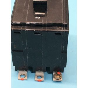 Disjoncteur SQUARE D QOB3205237, 240 V, 20 A - Équipements et pièces semi-conductrices d'occasion fiables à l'échelle mondiale chez - Product Image 4