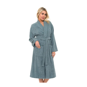 Albornoces de Lujo para Mujer al por Mayor, Albornoz Personalizado de Felpa de Coral Súper Suave, Hecho a Medida para Hoteles - Product Image 3