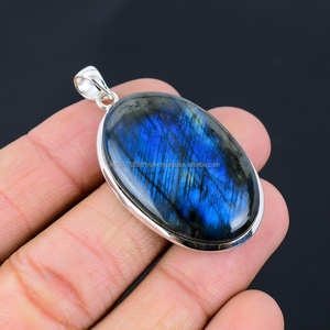 Colgante de Plata de Ley 925, colgante de piedras preciosas de labradorita, joyería hecha a mano, joyería de labradorita, regalo para ella - Product Image 3