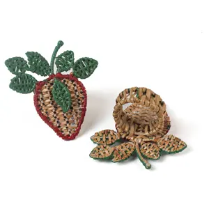 Anillos de servilleta de ratán hechos a mano con diseño de fresa, juego de 4 hebillas de mimbre natural para decoración de mesa de comedor y restaurante - Product Image 3