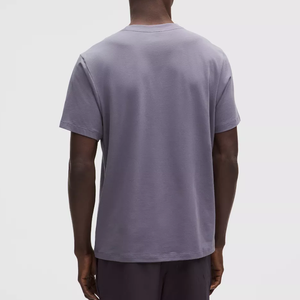 เสื้อยืดออกกำลังกายผู้ชาย แขนสั้น คุณภาพสูง ผลิตจากโพลีเอสเตอร์ 100% ปักโลโก้ด้านหน้าได้ตามต้องการ ไม่เป็นขุย - Product Image 3