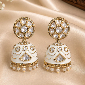 Boucles d'oreilles pendantes en laiton plaqué or avec perles Kundan, pompon, charme ethnique, imitation perle, cristal et strass, tendance mariage - Product Image 4
