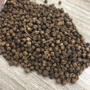 Aceite Esencial de Bayas Ligeras, Pimienta Negra Seca Cruda AD 200/250/300 GL de Vietnam - Pey - Product Image 3