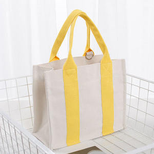 Sac fourre-tout en toile imprimé personnalisé avec logo et lettres, robuste, réutilisable, extra large, pour la plage, les courses, avec poignée d'épaule - Product Image 1