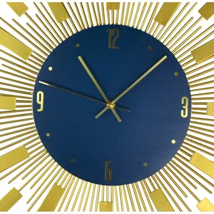 Horloge murale en métal doré de luxe avec cadran bleu, horloge décorative moderne pour salon, chambre et bureau - Product Image 2