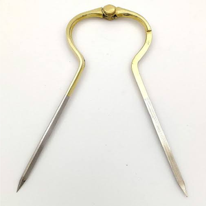 Outil de division droit en laiton durable, essentiel pour des proportions précises dans les œuvres d'art et les travaux de dessin, à prix de gros. - Product Image 2