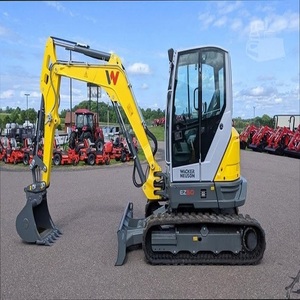 Achetez une mini-excavatrice de 5 tonnes avec moteur et boîte de vitesses de qualité supérieure et des chenilles robustes pour des travaux de construction efficaces, livraison rapide - Product Image 2