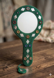 Espejo decorativo de brocado para regalar en bodas, haldi, mehndi, baby shower, fiestas de henna, noches de dholki. - Product Image 3