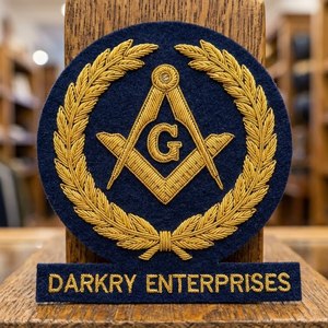 Insignia de bordado personalizada de alambre metálico para corona de laurel masónica, con hilo metálico dorado, parche azul marino, compás cuadrado, letra G, regalia - Product Image 2