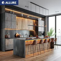 Meubles de cuisine Allure, design moderne et luxueux, unité d'îlot