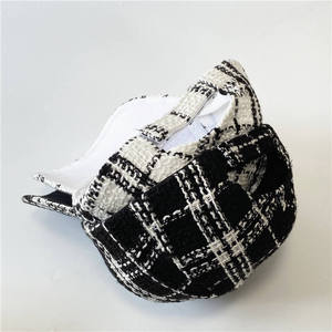 หมวกกีฬาโลโก้สั่งทำ น้ำหนักเบา เป็นมิตรกับสิ่งแวดล้อม คุณภาพสูง พิมพ์ลายนูนแบบซับลิเมชั่น ผ้าแคนวาสคอตตอน 100% สำหรับทุกเพศ - Product Image 3