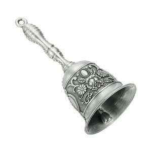 Campana de Mano Tradicional India de Latón para Puja, Aarti, Rituales, Oraciones, Accesorio Decorativo para Templo - Product Image 5