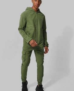 Veste de pluie softshell imperméable personnalisée pour hommes, coupe-vent de randonnée avec impression en nylon, imperméable pour l'extérieur - Product Image 2