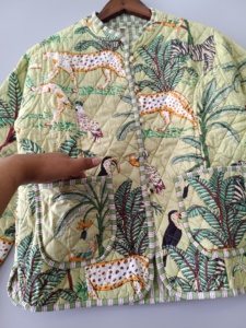 Chaqueta de algodón india, chaqueta de algodón acolchada, chaqueta hecha a mano, chaqueta para mujer, abrigo estilo bohemio - Product Image 5