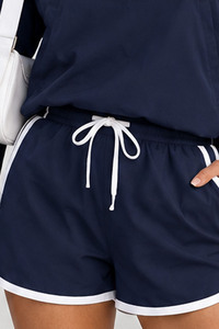Wholesale <b>Women</b>’s Lightweight Windbreaker Half Zip Jacket And <b>Short</b> <b>Set</b> Activewear 2 Piece Tracksuit Sportswear For <b>Women's</b> Wear - Product Image 3