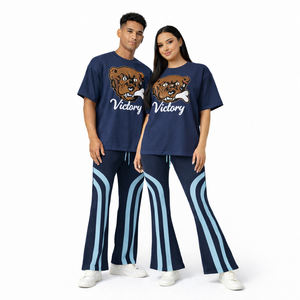 Conjunto de Camiseta Gráfica Unisex y Pantalones Anchos, Camiseta Oversize con Pantalones Anchos Estampados, Ropa Urbana de 2 Piezas - Product Image 6