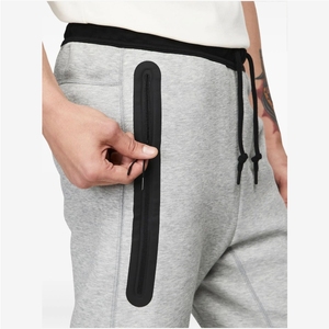 Pantalones deportivos con paneles de tejido Tech Fleece - Product Image 3