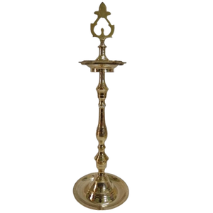 Latón tradicional Kuthuvilakku Nachiyarkovil hecho a mano Diya - Product Image 1