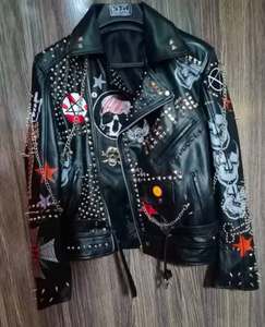 Chaqueta de cuero de vaca con remaches y tachuelas estilo gótico punk en combinaciones de colores personalizadas con cremallera, chaqueta de cuero para motocicleta. - Product Image 1