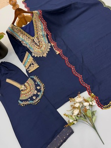 Ensemble Salwar traditionnel pour femmes en soie brodée, pour mariage et occasions spéciales, coupe ample, toutes saisons - Product Image 5