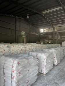 Poudre de carbonate de calcium GCC ultra fine enduite, pureté >98%, pour la production de peinture, fournie directement par l'usine - Product Image 4