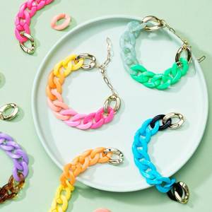 Collier chaîne décoratif multicolore en résine avec pendentif tendance, chaîne à maillons, accessoires plaqués or, bijoux pour femmes - Product Image 1