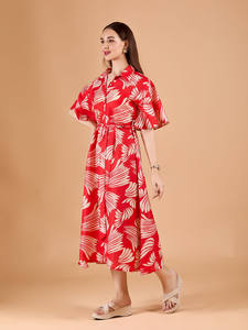 Robe trapèze rouge à imprimé floral, faite main en Inde, pour femme, décontractée, longueur midi, grande taille, idéale pour un port quotidien confortable. - Product Image 2