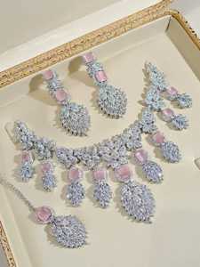 Parures de bijoux tendance de luxe pour femmes, ensembles de bijoux fantaisie couleur or, collier et boucles d'oreilles, collection de bijoux de mariée à la mode - Product Image 6