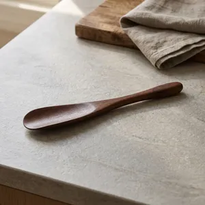 Chausse-pied artisanal en bois de noyer massif, chausse-pied en bois de qualité supérieure, aide durable pour l'enfilage des chaussures, facilitant le port, en bois naturel - Product Image 2